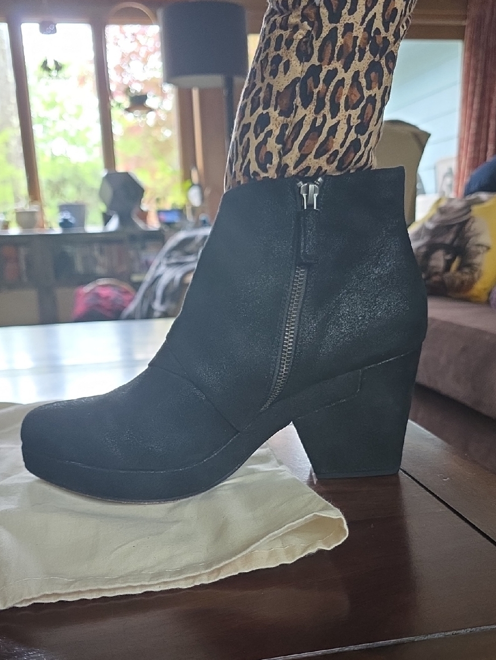 Eileen Fisher suede platform booties. - Picture 6 of 10